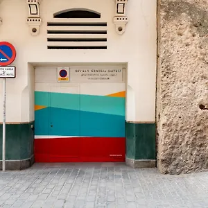 Central Puerta Jerez Apartament